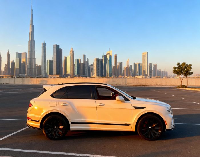 BENTLY BENTAYGA 2023 (5)