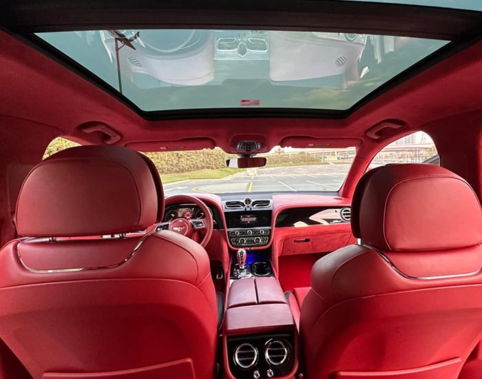Bently Bentayga 2023 (11)