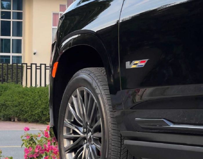 CADILLAC ESCALADE 2024 (1)