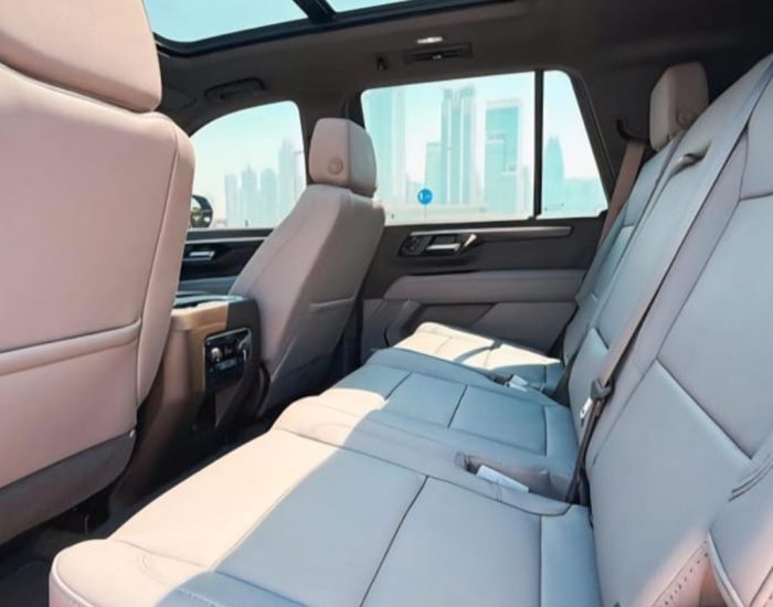 CHEVROLET TAHOE 2025 (10)