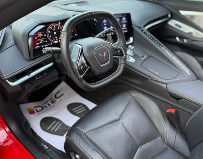 CORVETTE C8 2023 (21)