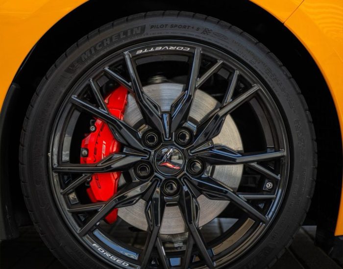 CORVETTE C8 2023 (6)