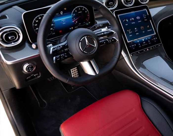 MERCEDES BENZ C200 2024 (6)