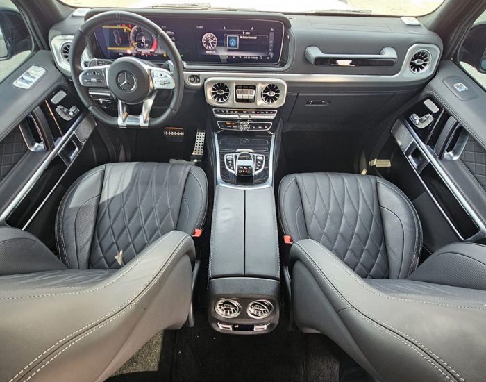 MERCEDES BENZ G63 2023 (7)