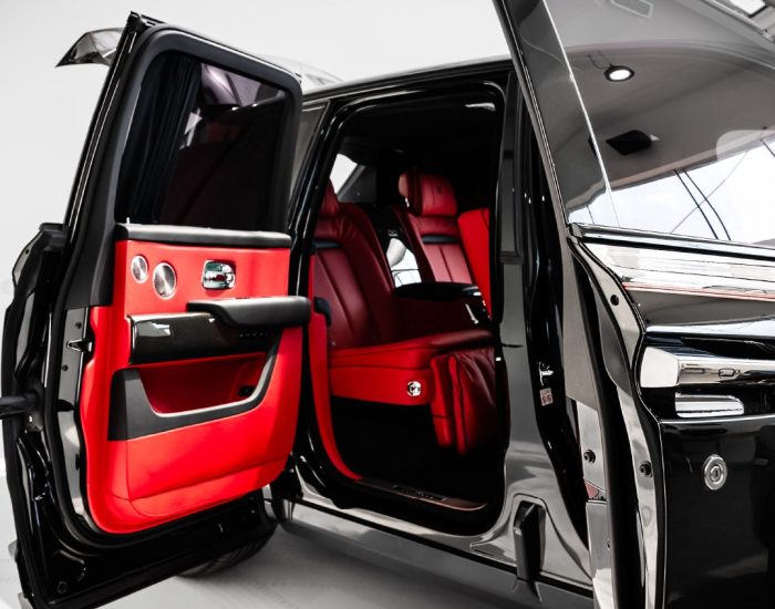 Rolls Royce Cullinan Black Badge 2023 (2)